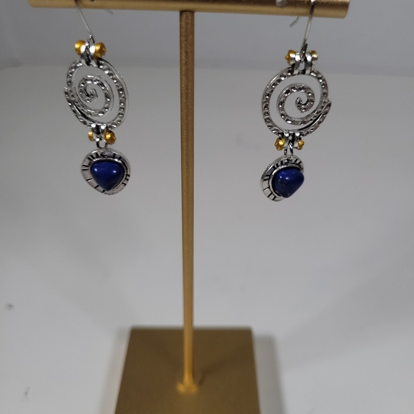 Gorgeous Vortex Antique Earrings - Picture 4 of 4